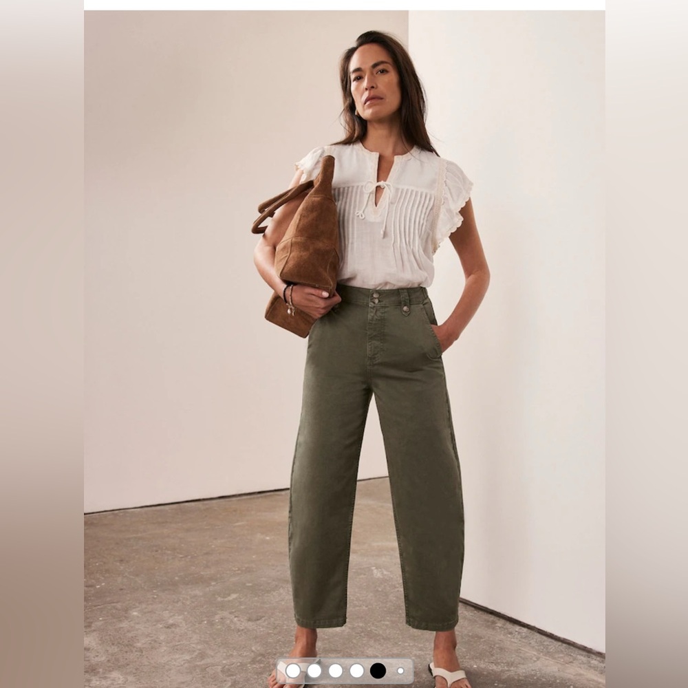 Mint Velvet Barrel-Leg khaki pants
